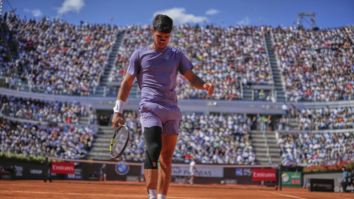 Alcaraz: de estatuas, barro y lucha