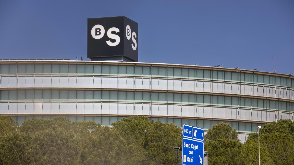 Crece la presión sobre el Gobierno para decantar su decisión sobre la opa