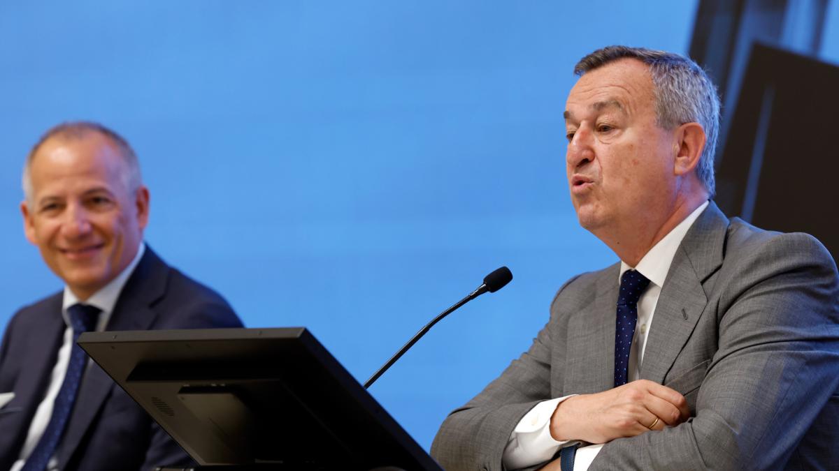 El Sabadell niega que el Santander persiga perjudicar al BBVA con la compra del TSB