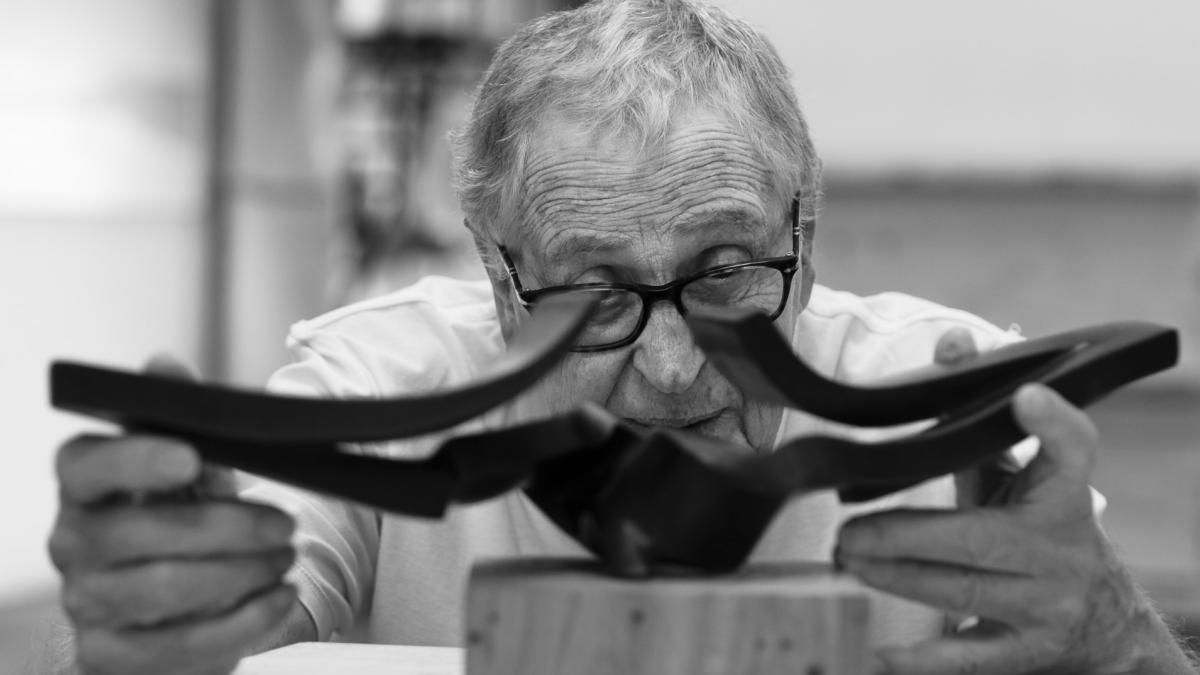 Martin Chirino, el poeta del hierro