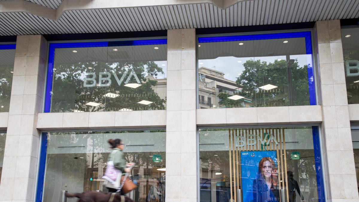 BBVA calcula 235 millones de sinergias en los próximos tres años sin culminar la fusión con Sabadell
