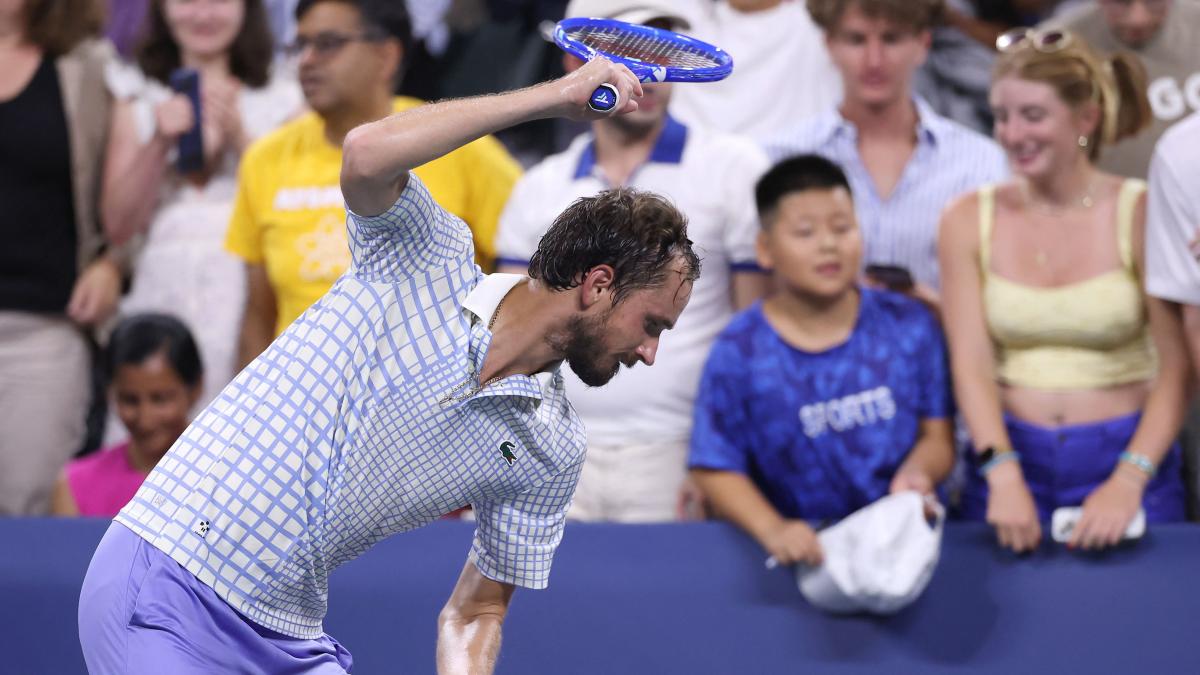 El fotógrafo que encendió a Medvedev en el US Open denuncia un linchamiento: “He envejecido diez años”