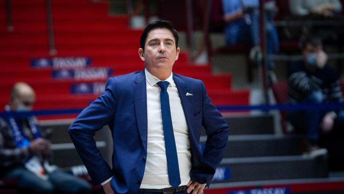 Xavi Pascual apunta a sustituto de Peñarroya en el Barça de baloncesto