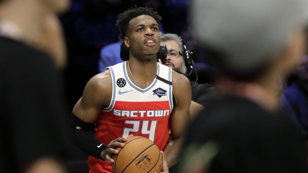 Buddy Hield, mejor triplista de la NBA