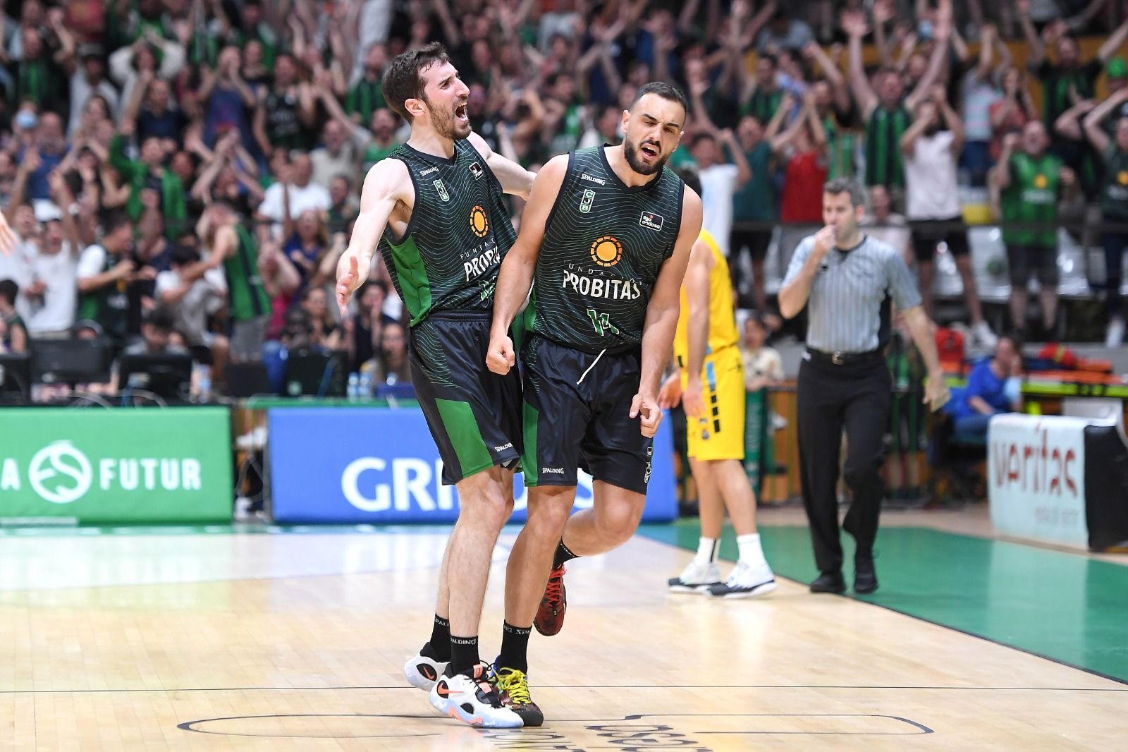 El Joventut tritura sin piedad al Lenovo Tenerife