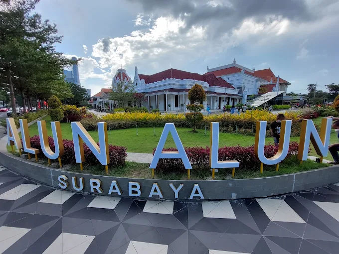  Transformasi Wajah Baru Alun-Alun Surabaya 2026: Era Baru Ruang Publik dan Katalisator Ekosistem Bisnis UMKM