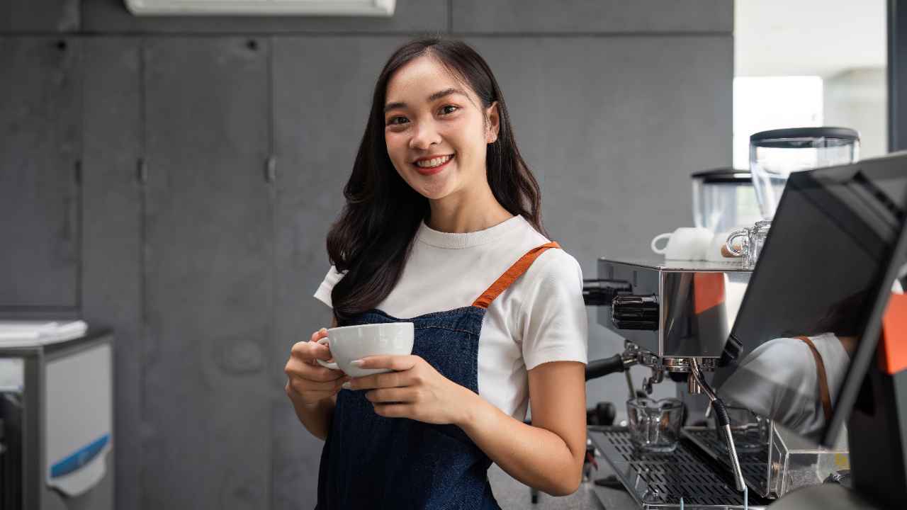 5 Kunci Sukses Investasi Bisnis Coffee Shop di 2026: Panduan Lengkap untuk Pengusaha & Investor