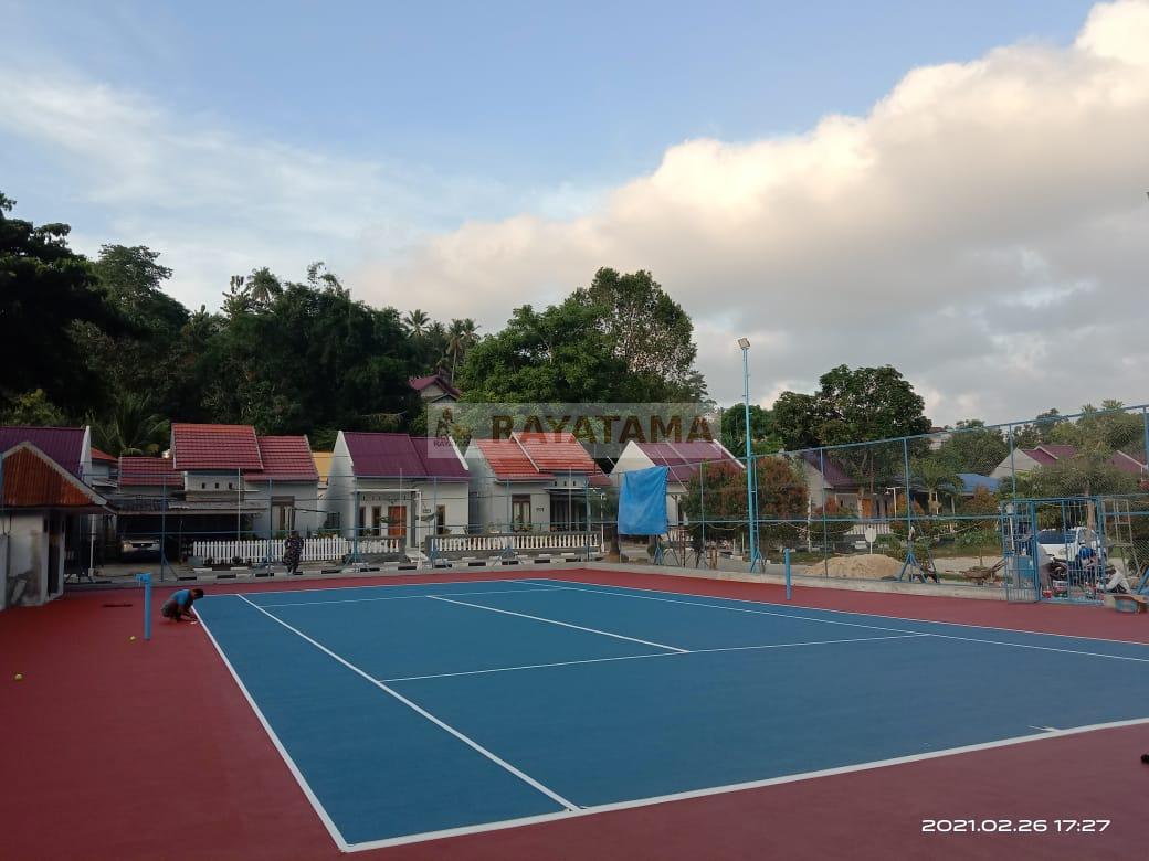 kontraktor lapangan tenis