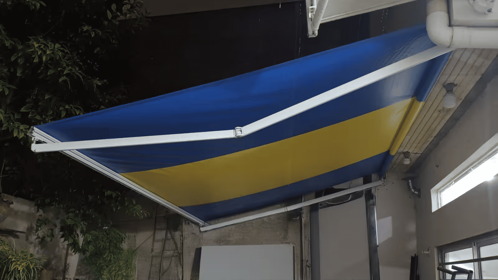 Toldo personalizado de un equipo de fútbol