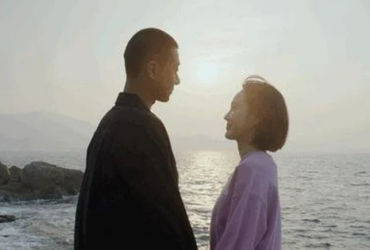 Tình Hình Hẹn Hò Nổi Bật Trong Thế Giới Giải Trí