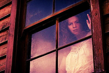 The Fascinating Cameo of Amber Tamblyn in Django Unchained