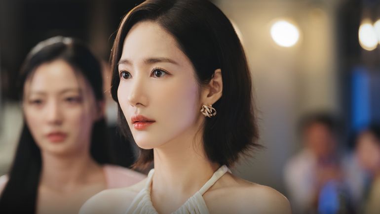 The Timeless Tale of Marry My Husband: A Journey Through Time and Redemption