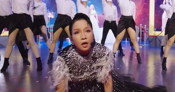 Mỹ Linh - Diva với Màn Biểu Diễn Gây Sốt MXH