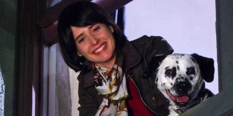 Cobie Smulders as an Aged Robin Looking Out of Her Window in How I Met Your Mother's Finale