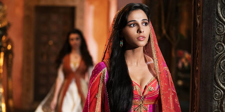 Aladdin 2019 Naomi Scott as Princess Jasmine