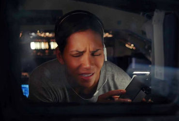 The Unforgettable Experience of The Mothership: A Sci-Fi Masterpiece