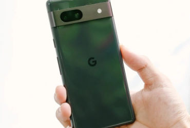 Google Pixel 8a: Bí mật từ chiếc hộp đựng bán lẻ