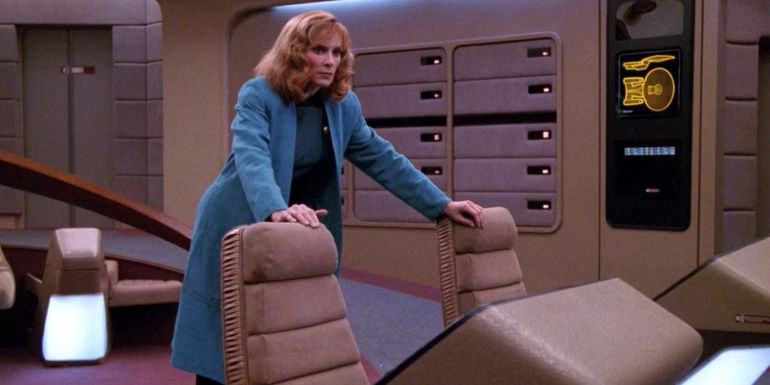 Star Trek TNG Dr Crusher Remember Me 2