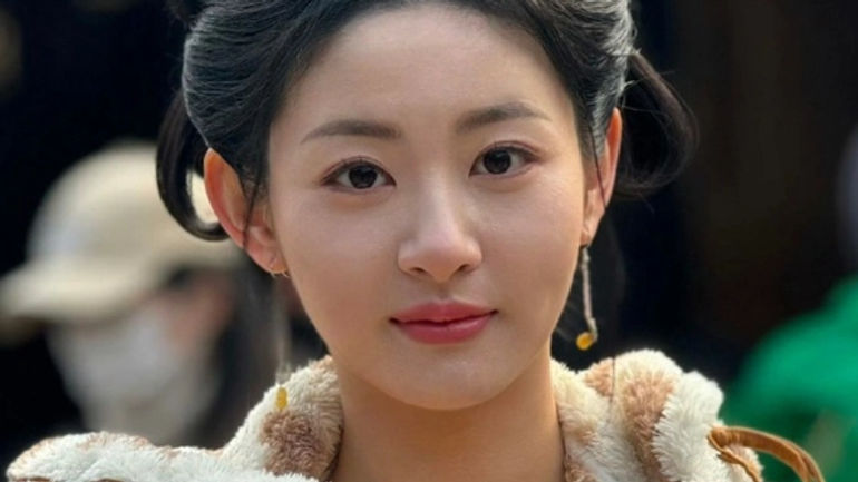 Nghệ sĩ và áp lực về cân nặng: Sự thật đằng sau vẻ đẹp