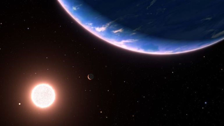 Water Vapor Discovered on a Small Exoplanet