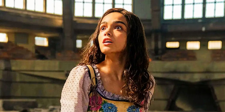 Lucy Gray Baird (Rachel Zegler) looking shocked in The Hunger Games: The Ballad of Songbirds and Snakes.