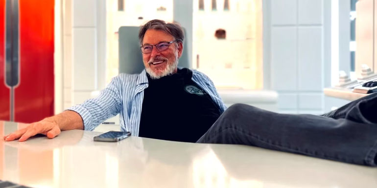 Jonathan Frakes Director-1