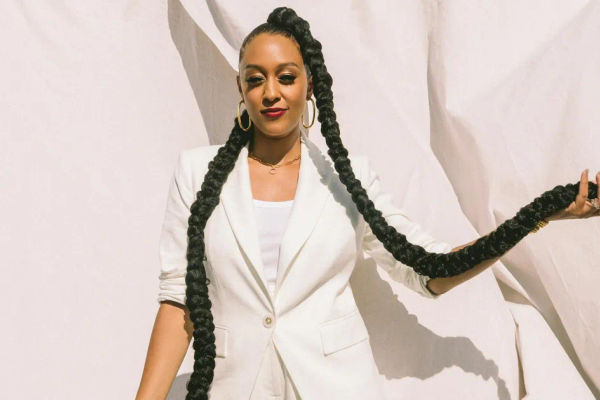 Embracing Natural Beauty: Tia Mowry's Journey to Self-Acceptance