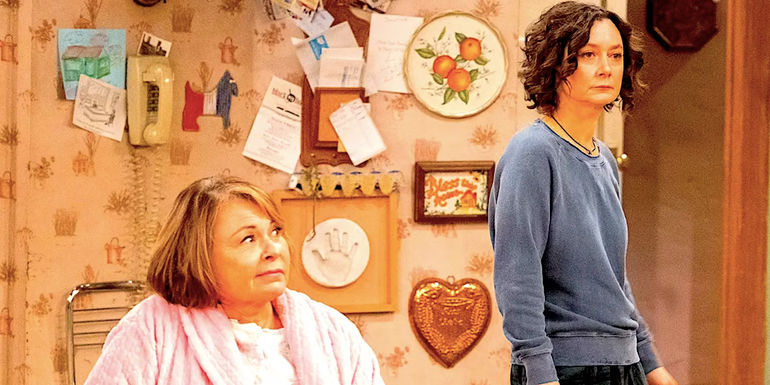 Darlene and Roseanne in the season 10 revival
