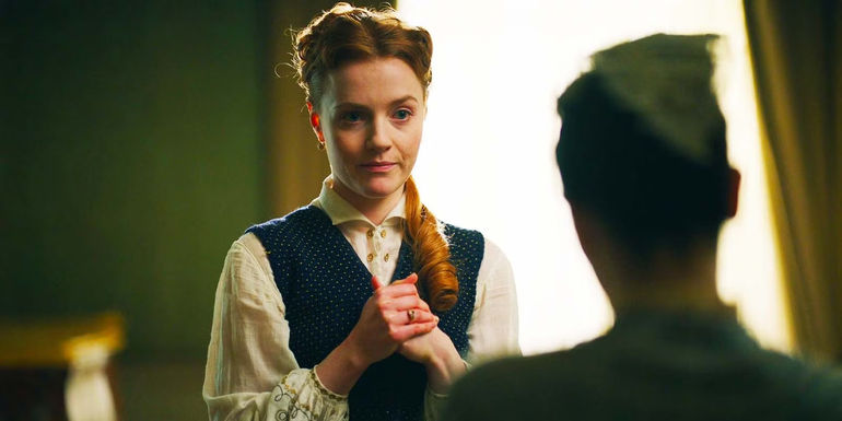 Harriet Slater as Clara Trenchard in Belgravia The Next Chapter episode 3-2