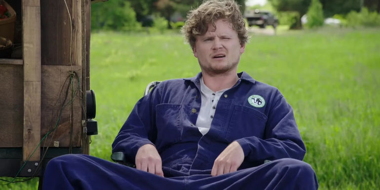 Daryl in his chair in Letterkenny 