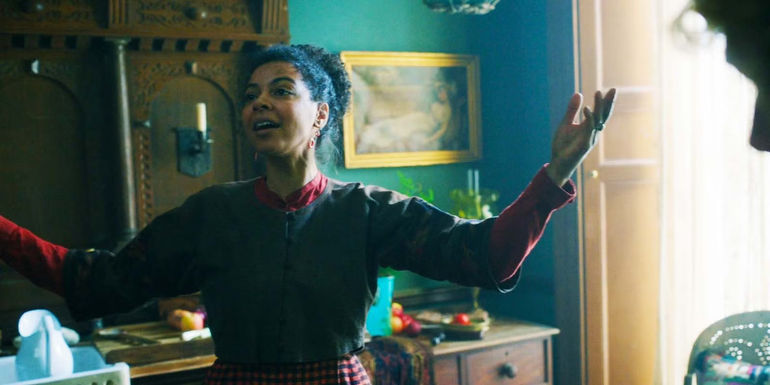 Nenda Neururer as Annie Harper in Belgravia The Next Chapter