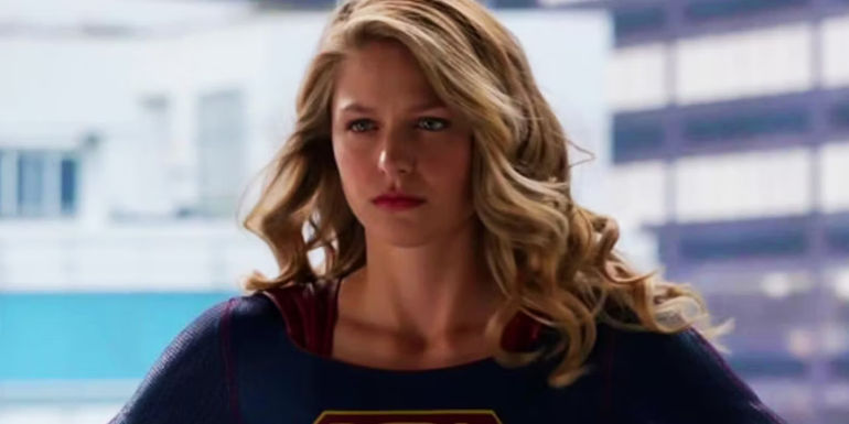 Supergirl looking stern in the Arrowverse