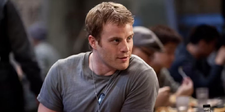 Robert Kazinsky in Pacific Rim