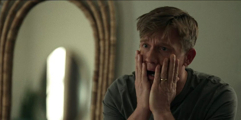 Jeff gasping in Yellowjackets.