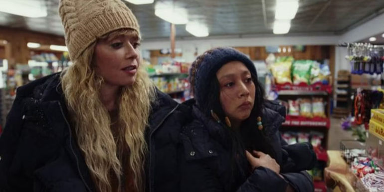 Charlie (Natasha Lyonne) and Morty (Stephanie Hsu) in a grocery store in Poker Face