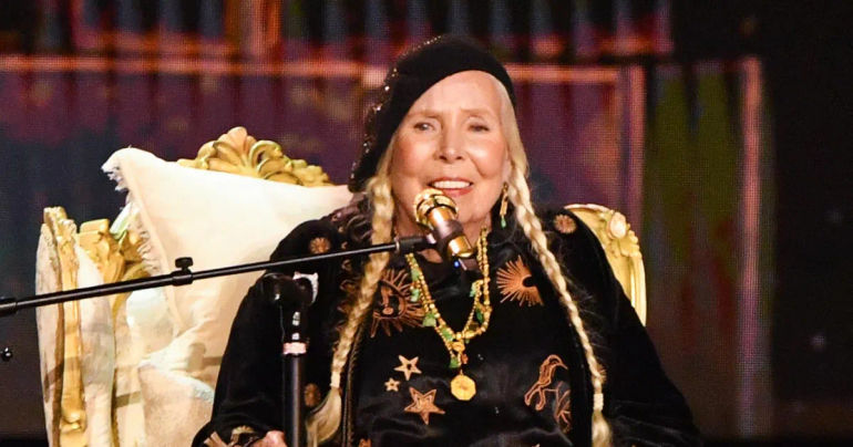 The Timeless Brilliance of Joni Mitchell: A Legendary Performance at the 2024 Grammy Awards