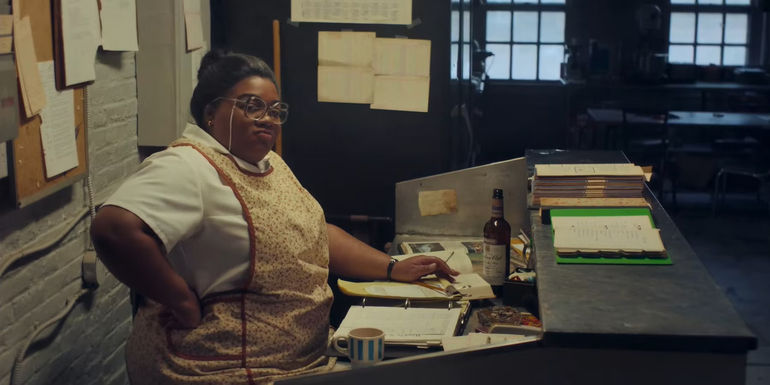 The Holdovers Mary Lamb DaVine Joy Randolph Kitchen