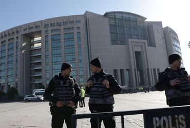 Violent Attack Foiled at Istanbul Courthouse