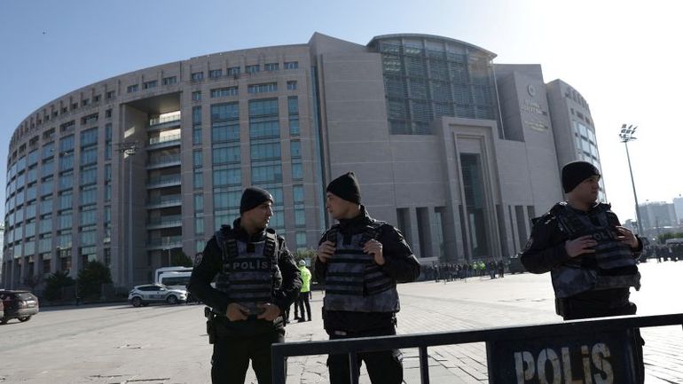 Violent Attack Foiled at Istanbul Courthouse