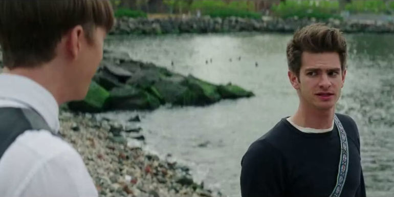 Peter looking at Harry Osborn in Amazing Spider-Man 2