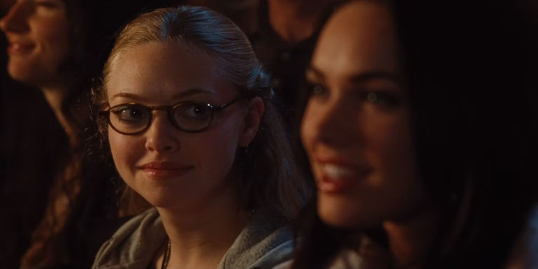 Amanda Seyfried's Needy looks at Megan Fox's Jennifer in Jennifer's Body.