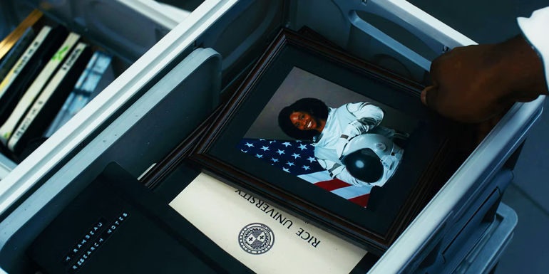 Monica Rambeau's belongings being packed up in The Marvels