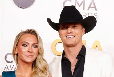 A Joyful Announcement: Country Music Star Expecting First Baby