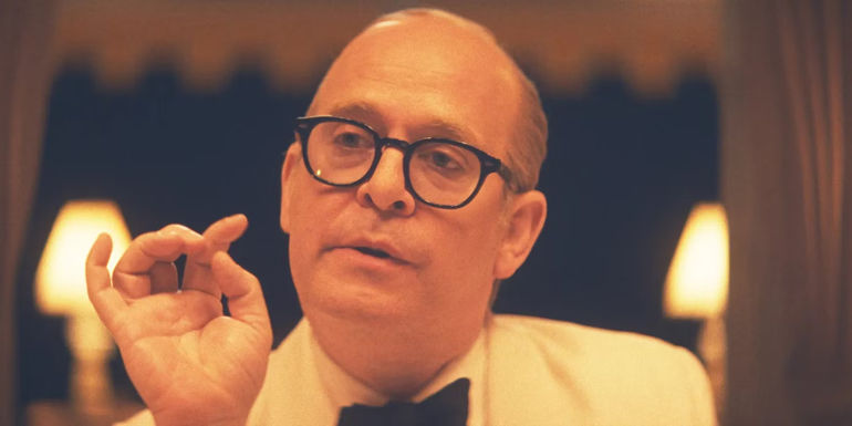 Tom Hollander As Truman Capote In Feud: Capote Vs. The Swans