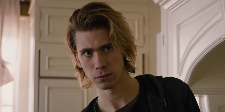 Owen Teague looks serious as Alec in I See You