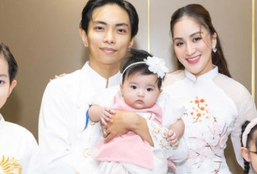 Sắc Xuân Trong Áo Dài Của Gia Đình Khánh Thi - Phan Hiển