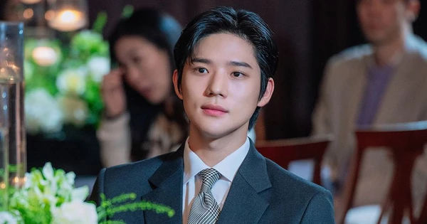 Moon Sang Min - Chàng Tổng Tài Đầy Bí Ẩn Trong Wedding Impossible