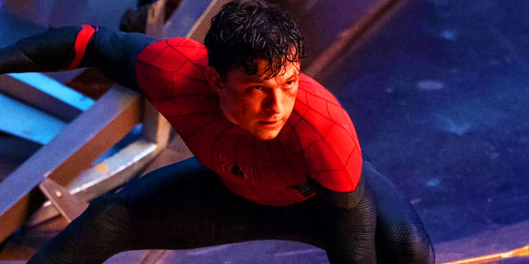 Spider-Man fighting villains on the Statue of Liberty in Spider-Man No Way Home