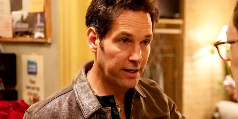 Ben Glenroy talking to Cliff in Only Murders in the Building season 3