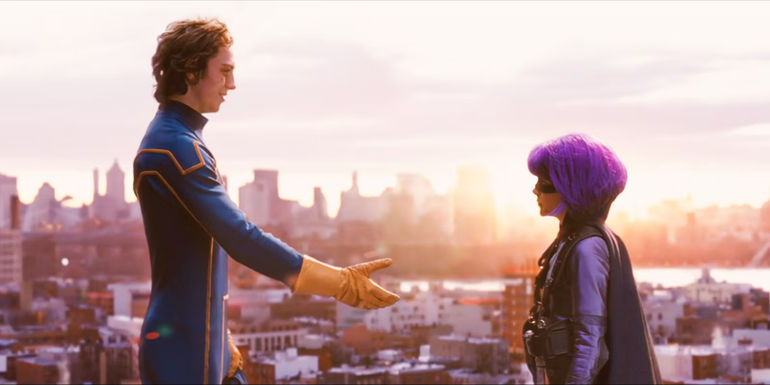 Kick-Ass (Aaron Taylor-Johnson) and Hit-Girl (Chloe Grace Moretz) on a rooftop in Kick-Ass